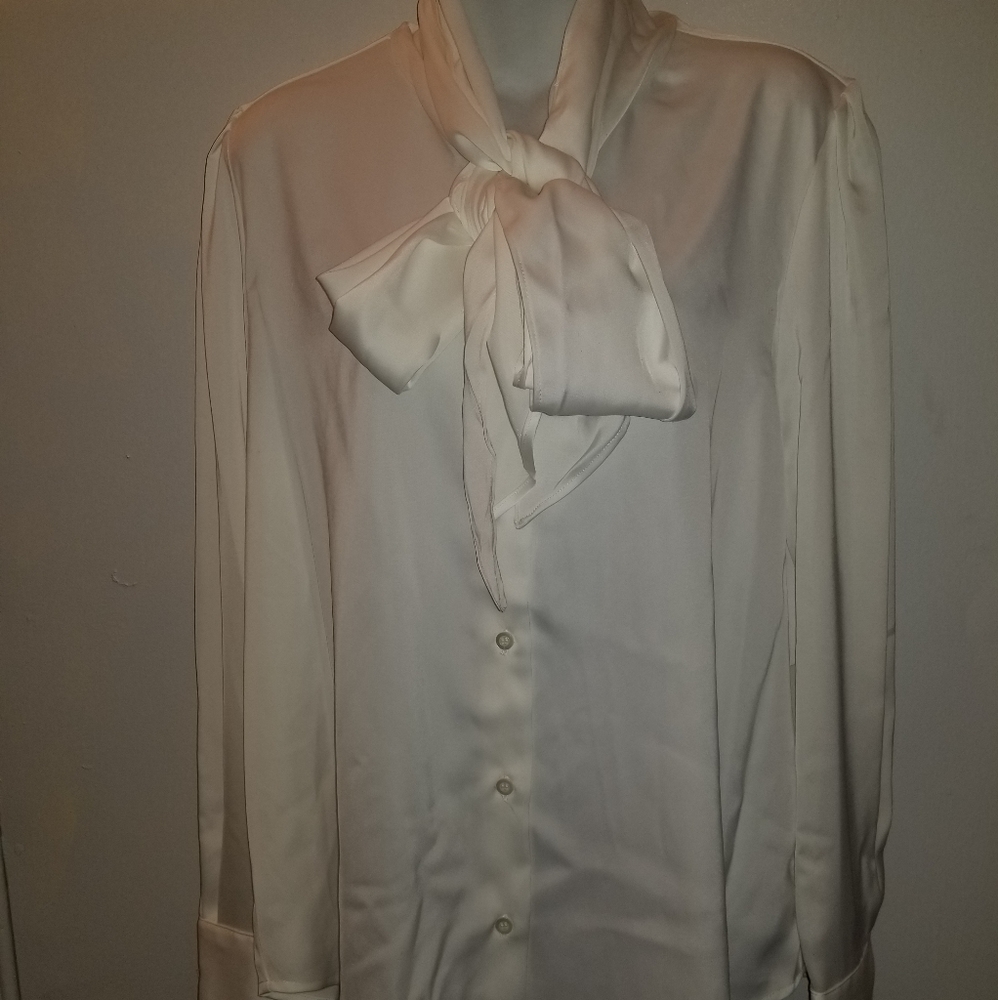 Gustavo Arango White Blouse with Bow